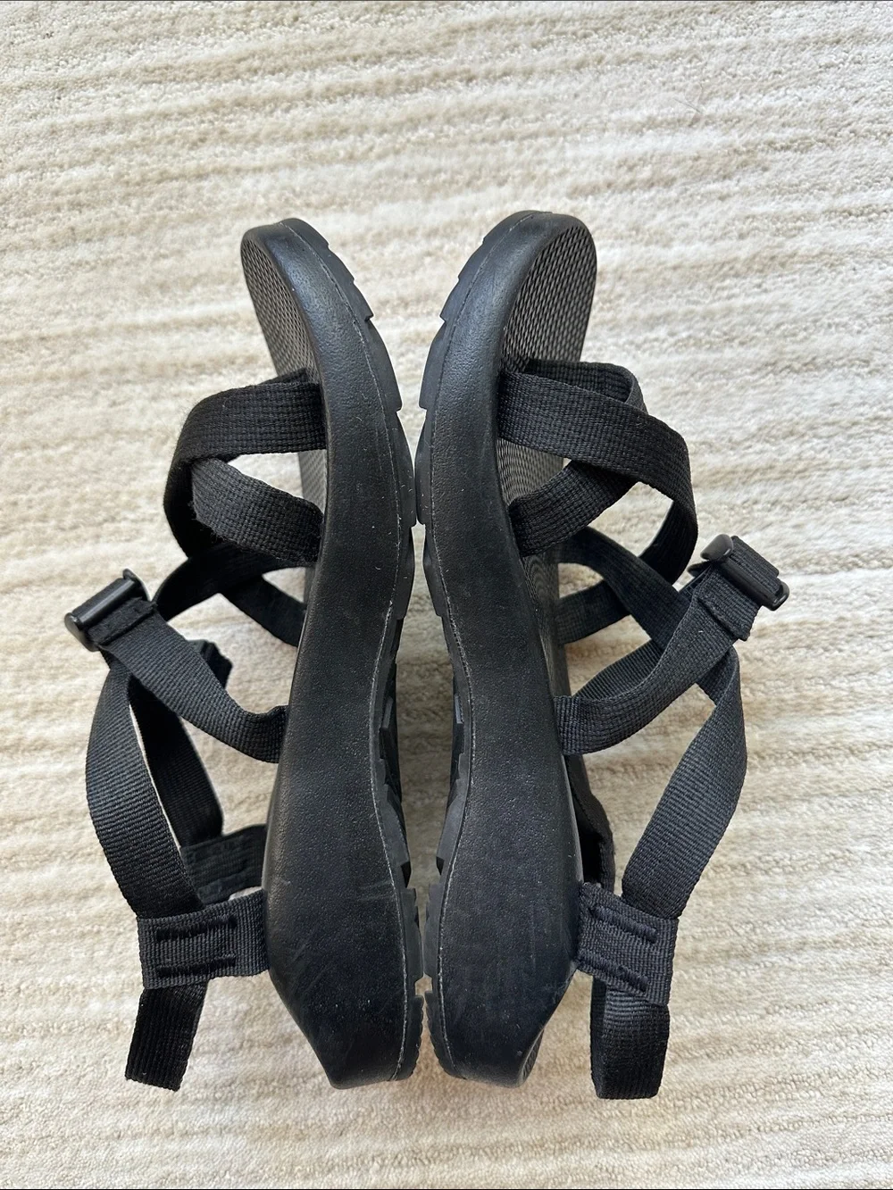 EUC Chaco Men's Z/2 Classic Sandals With Toe Loop Outdoor J105427W Black Size 10